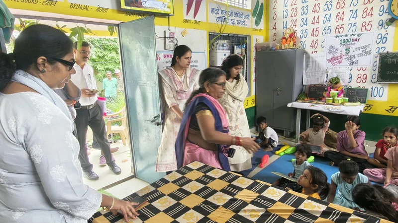 महिला एवं बाल विकास विभाग की सचिव श्रीमती जी.वी. रश्मि ने किया विदिशा जिले का भ्रमण